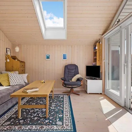 R956-rodvig-laerkevej-8 * Rødvig